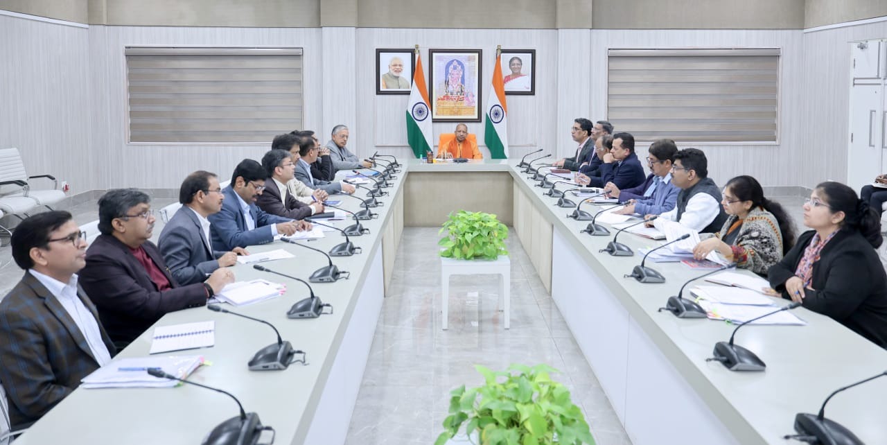 फरवरी तक गंगा एक्सप्रेसवे होगा तैयार, यूपी की कनेक्टिविटी को मिलेगी तेज़ रफ्तार : मुख्यमंत्री